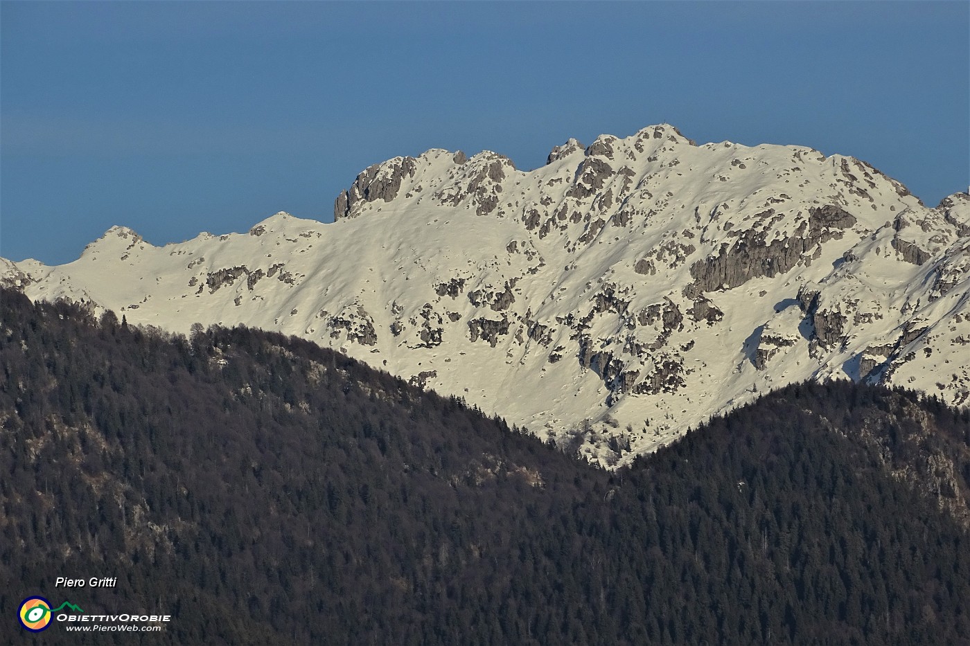 39 Zoom su Cima Alben.JPG